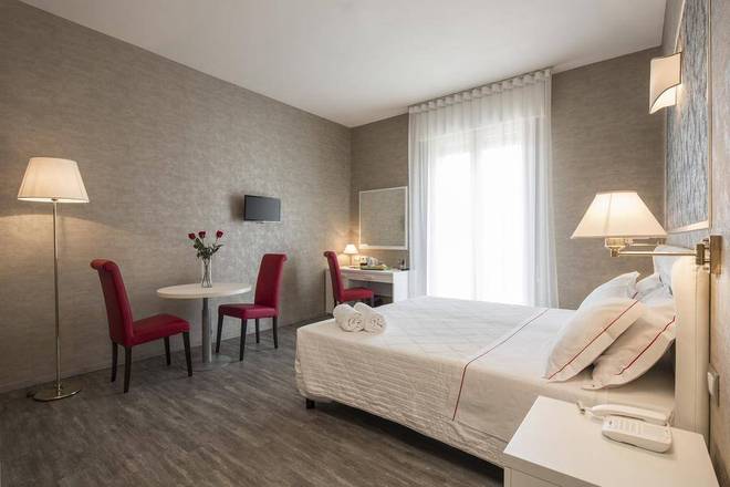 Nuovo Hotel Del Porto, Bologna