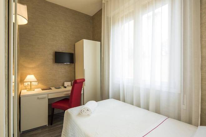 Nuovo Hotel Del Porto, Bologna