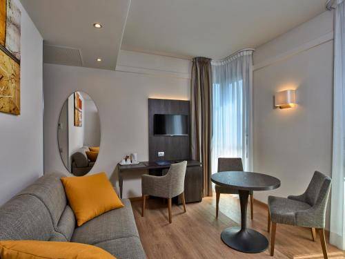 Hotel Como, Como