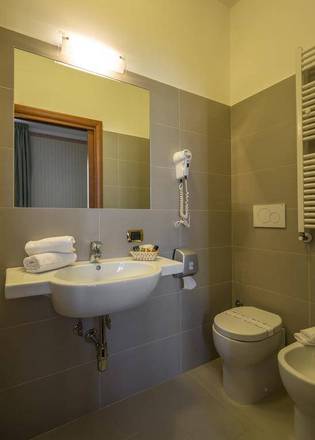 Nuovo Hotel Del Porto, Bologna