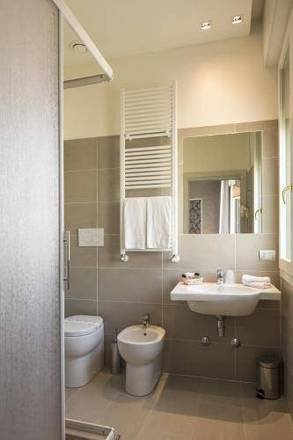 Nuovo Hotel Del Porto, Bologna