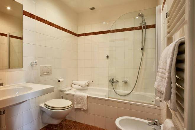 Hotel Como, Como