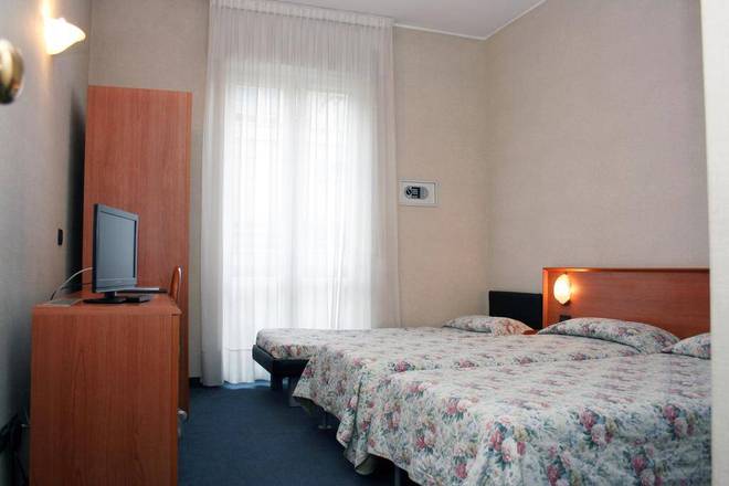 Hotel Engadina, Como