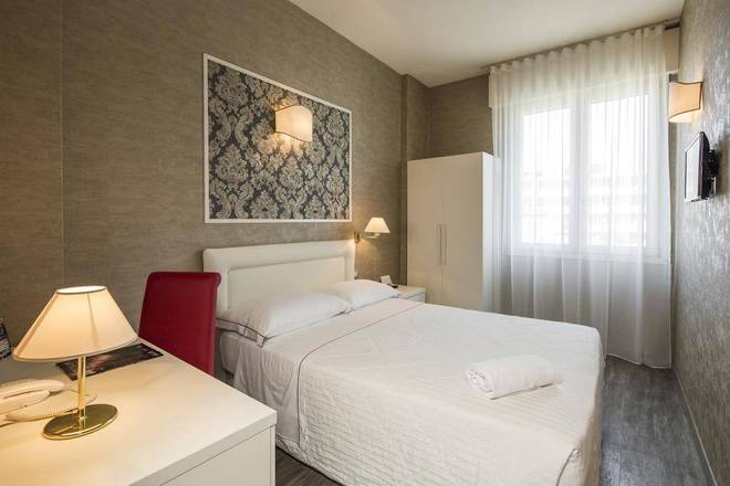 Nuovo Hotel Del Porto, Bologna
