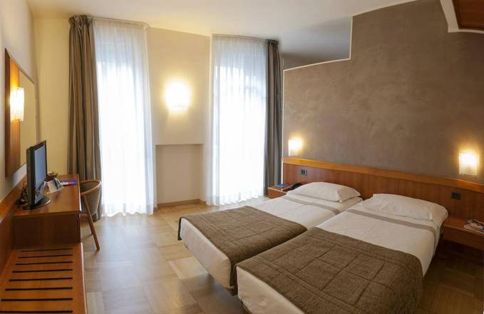 Hotel Como, Como