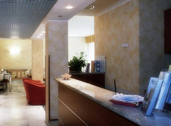 Hotel Engadina, Como