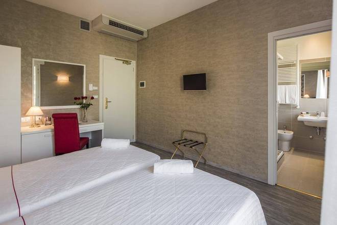 Nuovo Hotel Del Porto, Bologna