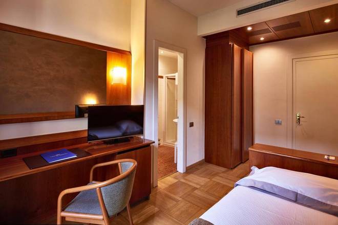 Hotel Como, Como