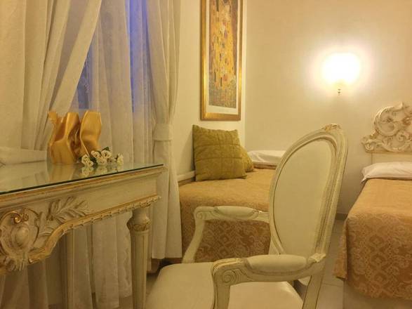 Residenza Due Torri, Bologna