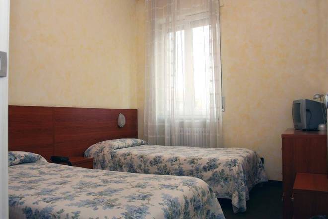Hotel Engadina, Como