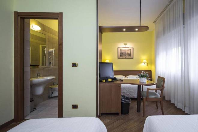 Nuovo Hotel Del Porto, Bologna