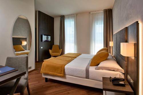 Hotel Como, Como