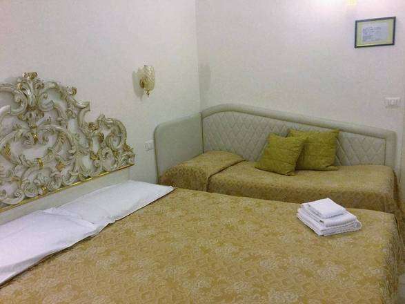 Residenza Due Torri, Bologna